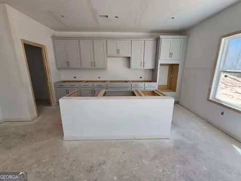 Kitchen - 120 Silverleaf Trl, Bethlehem, GA 30620 photo 1 of 1