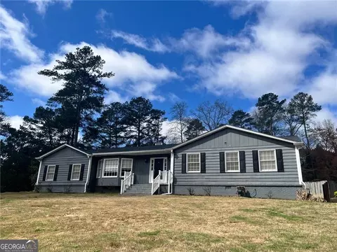 4883 Garrards Rdg NE, Roswell, GA 30075