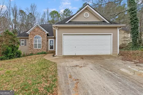 63 Gold Creek Dr, Tallapoosa, GA 30176