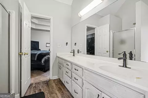 Bath - 45 Sunset Ct, Covington, GA 30016 photo 2 of 3