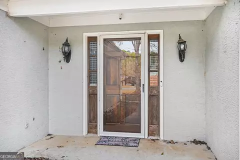 Entry Way - 45 Sunset Ct, Covington, GA 30016 photo 1 of 3