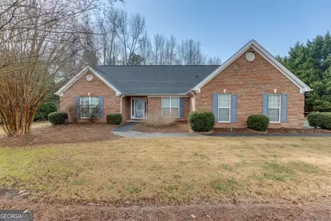 175 Still Water Ln, Jefferson, GA 30549
