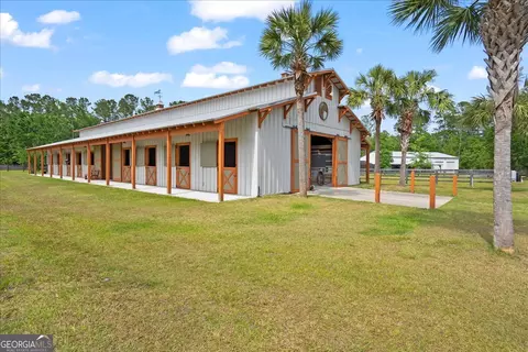 1330 Highway 110, Waynesville, GA 31566
