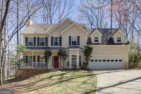 135 Valley Brook Dr, Newnan, GA 30265