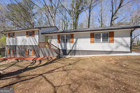 2166 Chestnut Pl, Lithia Springs, GA 30122