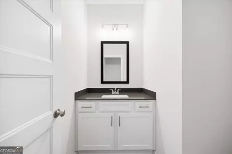 Bath - 5 Morningside Ct, Thomaston, GA 30286 photo 1 of 3