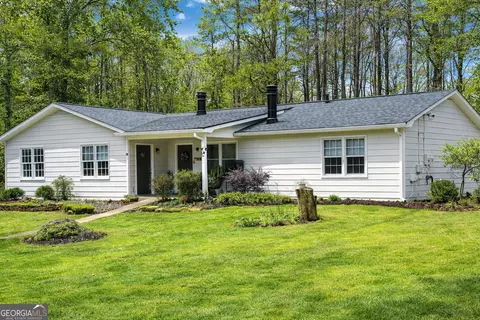 122 Parkridge Ct, Athens, GA 30605