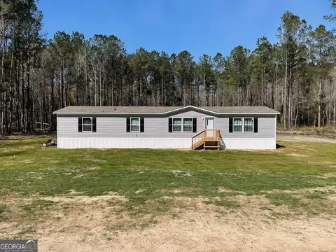 5571 Old Dixie Hwy, Springfield, GA 31329