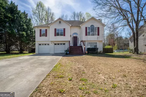 380 Towler Dr, Loganville, GA 30052