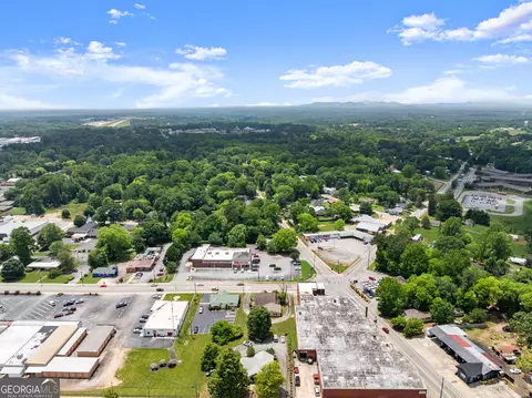 View/Area - 592 N Main St, Cornelia, GA 30531 photo 3 of 4
