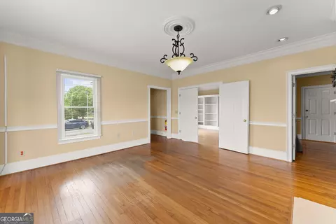 Living - 592 N Main St, Cornelia, GA 30531 photo 3 of 3