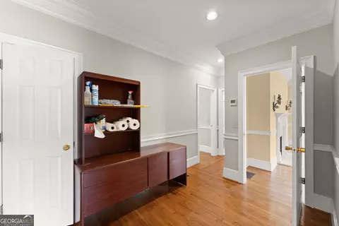 Entry Way - 592 N Main St, Cornelia, GA 30531 photo 2 of 2