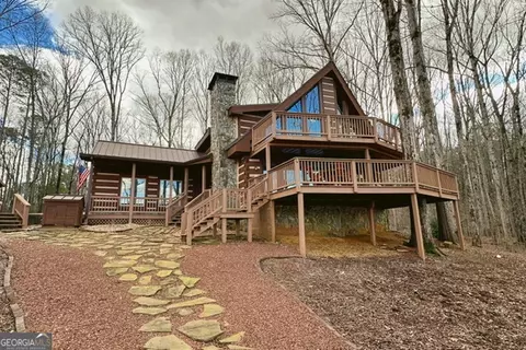 8 Hutchinson Lake Rd, Senoia, GA 30276