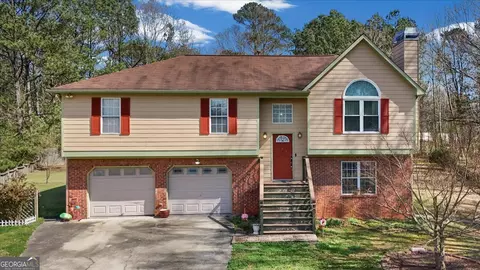4050 Five Oaks Ct, Powder Springs, GA 30127