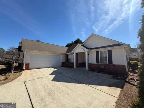 5250 Yellow Pine Dr, Mcdonough, GA 30252