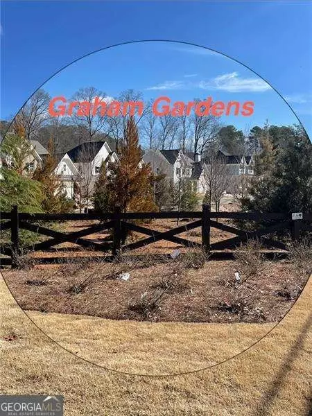 2962 Graham Gardens Ln, Marietta, GA 30062