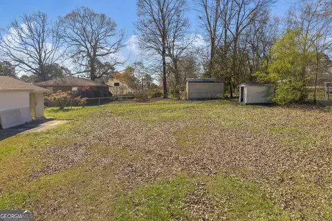 Exterior - 208 Cherry St, Toccoa, GA 30577 photo 3 of 3