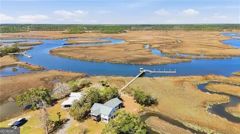 1116 Pleasure Point Ln NE, Townsend, GA 31331