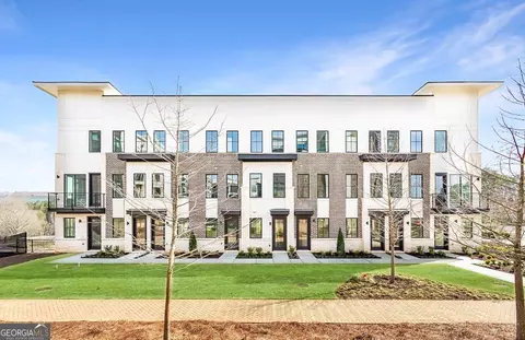 7130 Summit Pl, Alpharetta, GA 30009