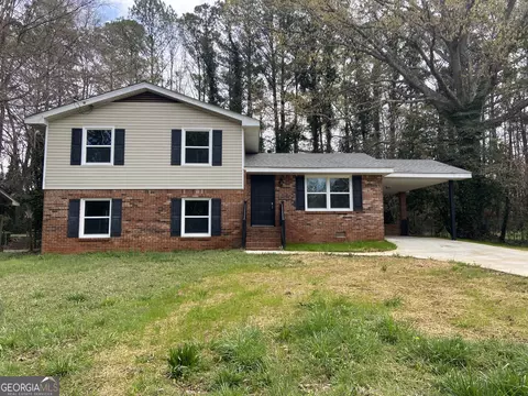 1710 Hallmark Dr, Griffin, GA 30223