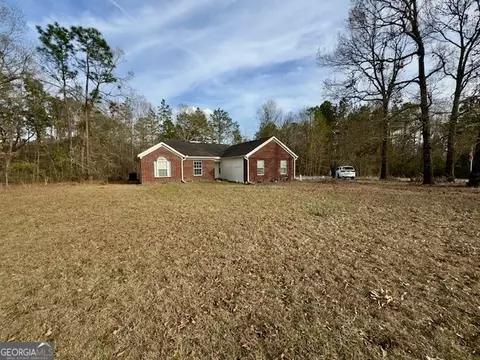 5555 Carlton Ln, Garfield, GA 30425