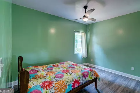 Bedroom - 1010 Lakeland Dr, Toccoa, GA 30577 photo 2 of 4