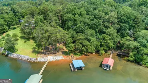 View/Area - 1010 Lakeland Dr, Toccoa, GA 30577 photo 1 of 11