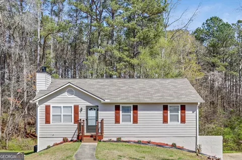 8730 Parliament Pl, Jonesboro, GA 30238