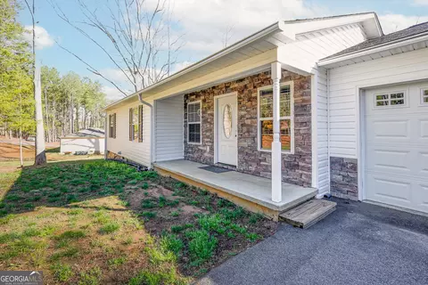 Exterior - 3642 Williams Bridge Rd, Toccoa, GA 30577 photo 4 of 5