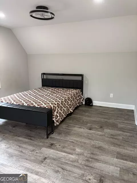 Bedroom - 606 Old River Rd, Cornelia, GA 30531 photo 2 of 4
