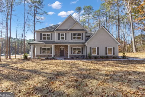 170 Liberty Dr, Fayetteville, GA 30214