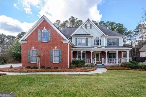 172 Golf Crest Dr, Acworth, GA 30101