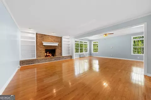 Living - 73 Ridgeview Hts, Toccoa, GA 30577 photo 1 of 8