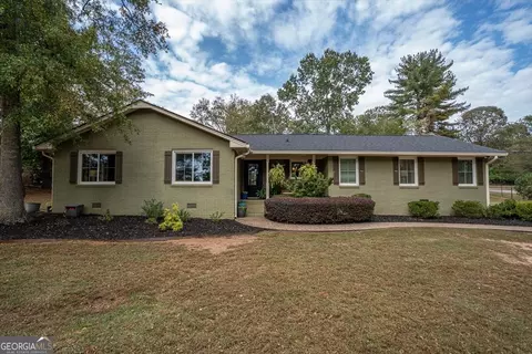1091 Barber Creek Dr, Watkinsville, GA 30677