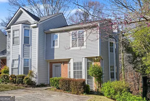 5200 Laurel Bridge Dr SE, Smyrna, GA 30082