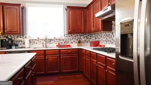 4395 Alysheba Dr, Fairburn, GA 30213