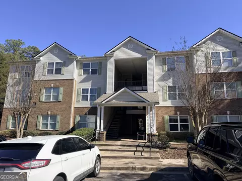 13104 Fairington Rdg, Lithonia, GA 30038