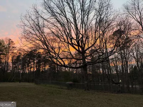 201 Overlook Trl, Dallas, GA 30132