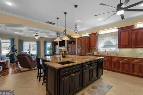 Kitchen - 122 Bell Rd, Jackson, GA 30233 photo 4 of 5