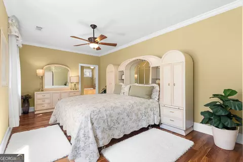 Bedroom - 122 Bell Rd, Jackson, GA 30233 photo 5 of 10