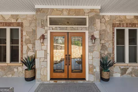 Entry Way - 122 Bell Rd, Jackson, GA 30233 photo 1 of 10