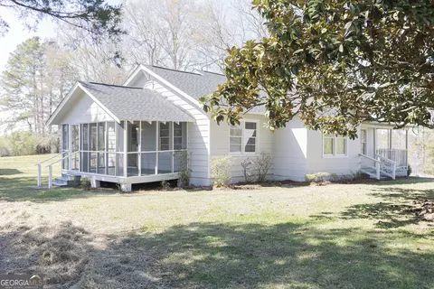 Exterior - 98 Hearn Rd, Lagrange, GA 30240 photo 3 of 17