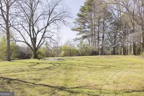 Exterior - 98 Hearn Rd, Lagrange, GA 30240 photo 13 of 17