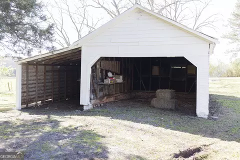 Exterior - 98 Hearn Rd, Lagrange, GA 30240 photo 11 of 17