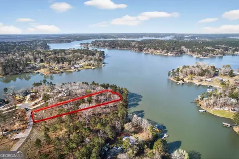218 Falls Ln, Milledgeville, GA 31061