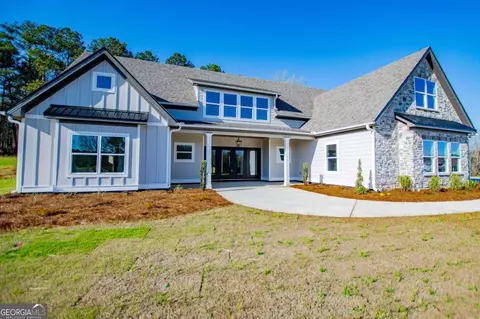 103 Red Oak Ln, Carrollton, GA 30116