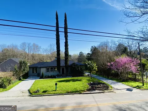 288 Davis Ave, Toccoa, GA 30577