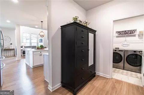 Entry Way - 226 Carmichael Dr, Canton, GA 30115 photo 11 of 25