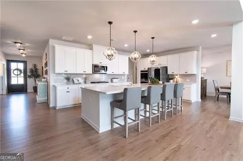 Kitchen - 226 Carmichael Dr, Canton, GA 30115 photo 3 of 8