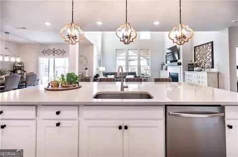 Kitchen - 226 Carmichael Dr, Canton, GA 30115 photo 6 of 8